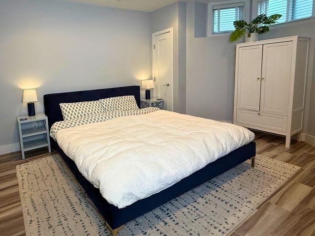 495 E 4th St 1, Boston, MA 02127