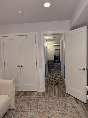 495 E 4th St 1, Boston, MA 02127