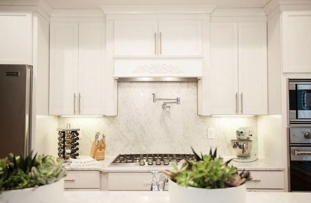 495 E 4th St 1, Boston, MA 02127