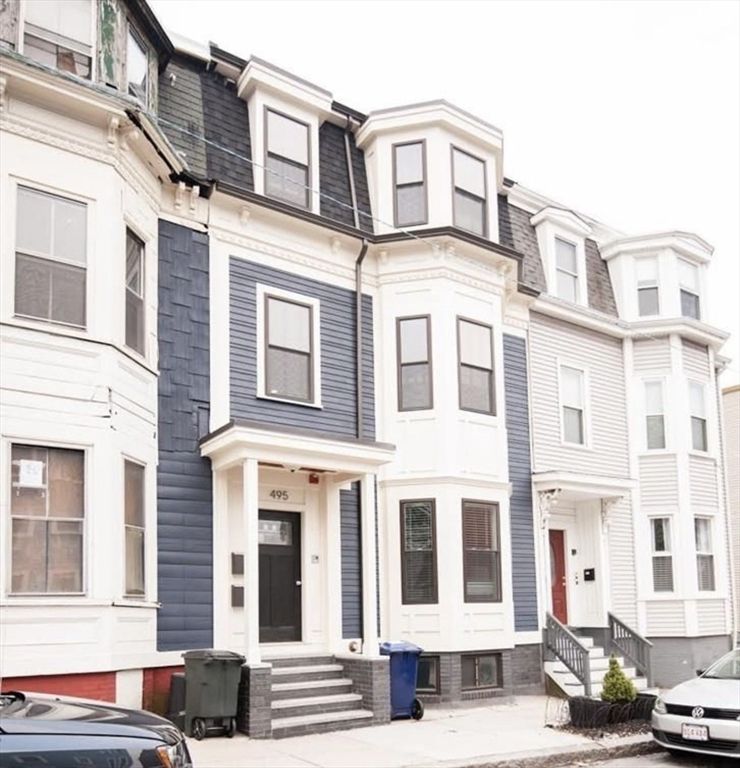 495 E 4th St 1, Boston, MA 02127