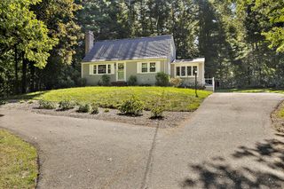 75 Oak St, Pembroke, MA 02359