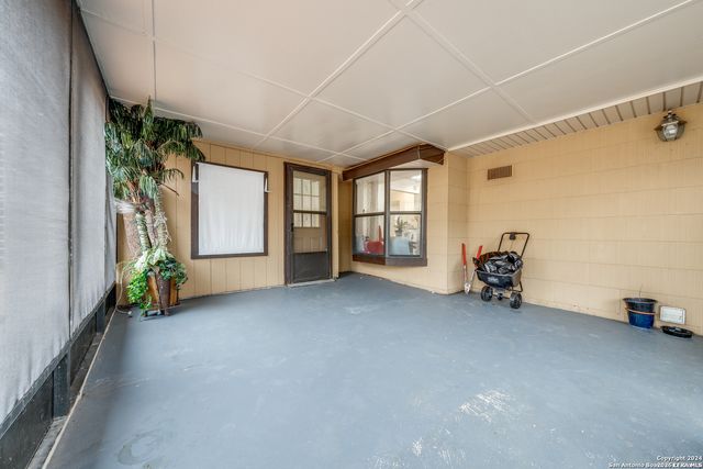 5015 northfield, San Antonio, TX 78228