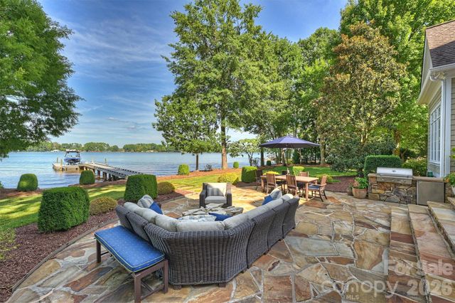 125 Falmouth Road, Mooresville, NC 28117