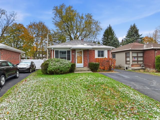 133 Ramsey Place, Albany, NY 12209