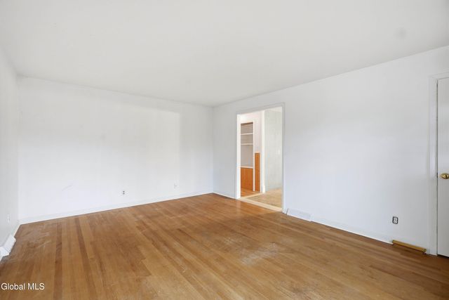 133 Ramsey Place, Albany, NY 12209