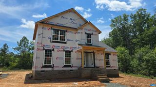 2600 DOCTORS RD, Louisa, VA 23093
