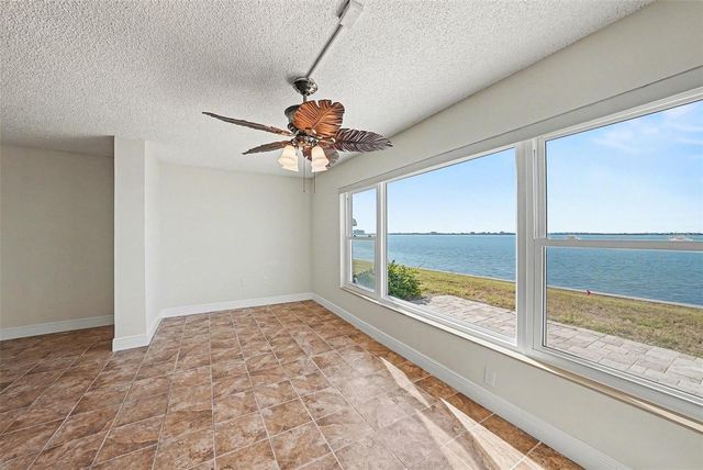 5980 SHORE BOULEVARD S 111, Gulfport, FL 33707