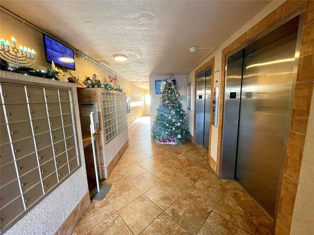 5980 SHORE BOULEVARD S 111, Gulfport, FL 33707