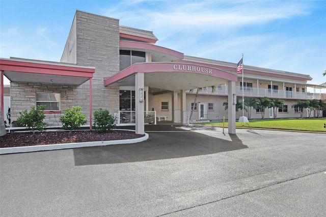 5980 SHORE BOULEVARD S 111, Gulfport, FL 33707