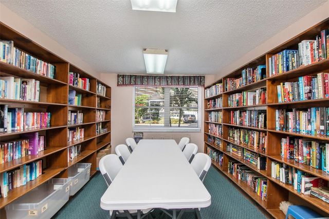 5980 SHORE BOULEVARD S 111, Gulfport, FL 33707