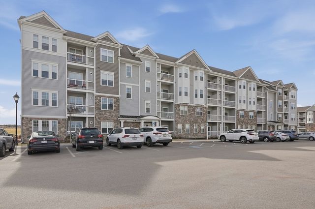 4403 Peters Farm Way 4403, Westborough, MA 01581