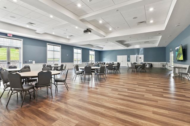 4403 Peters Farm Way 4403, Westborough, MA 01581