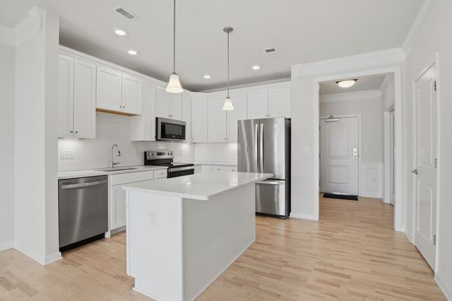 4403 Peters Farm Way 4403, Westborough, MA 01581