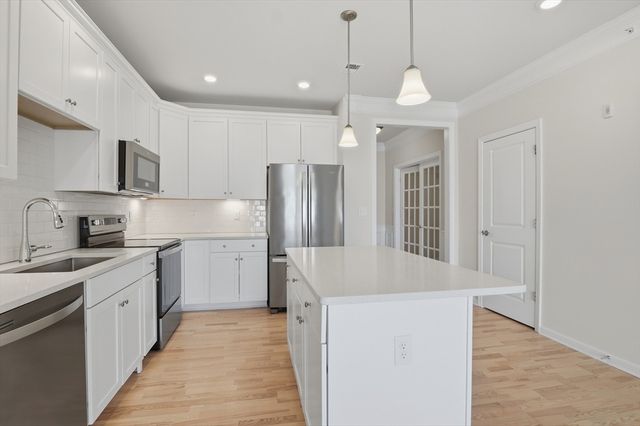 4403 Peters Farm Way 4403, Westborough, MA 01581