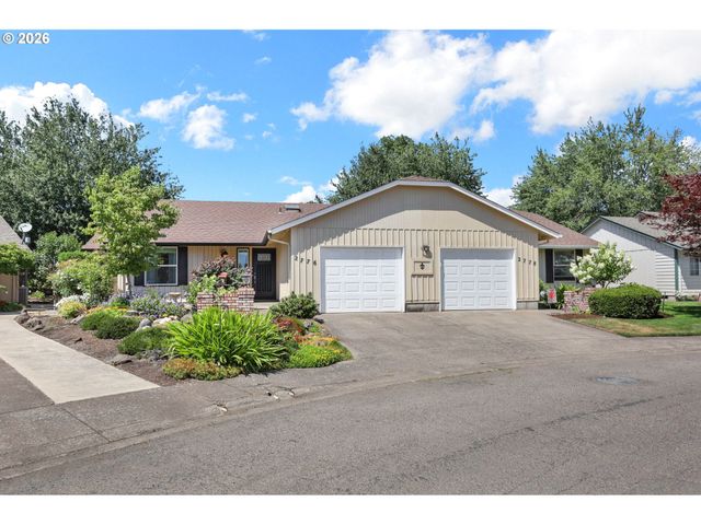 2776 DAYNA Ln, Eugene, OR 97408