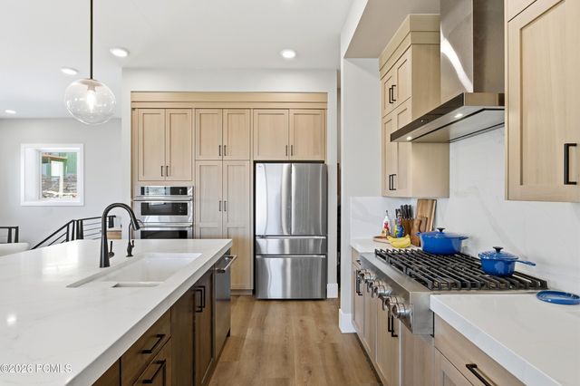 11583 N Deepwater Drive N, Hideout, UT 84036