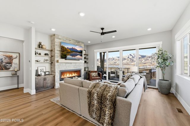 11583 N Deepwater Drive N, Hideout, UT 84036