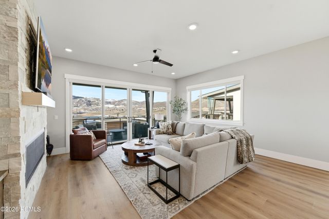 11583 N Deepwater Drive N, Hideout, UT 84036