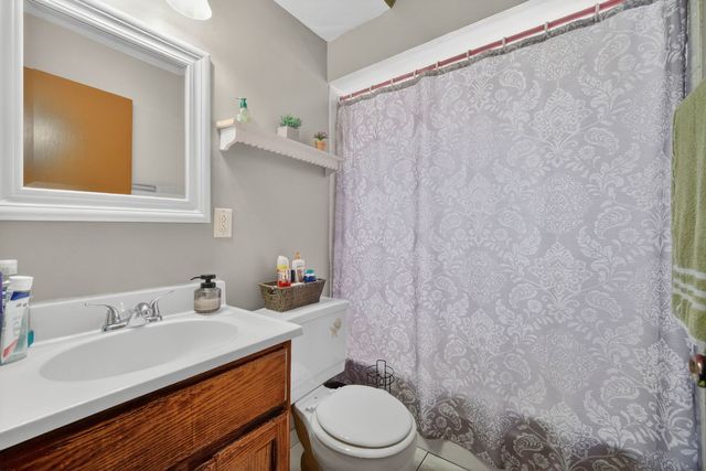 227 S Hale Street, Addison, IL 60101