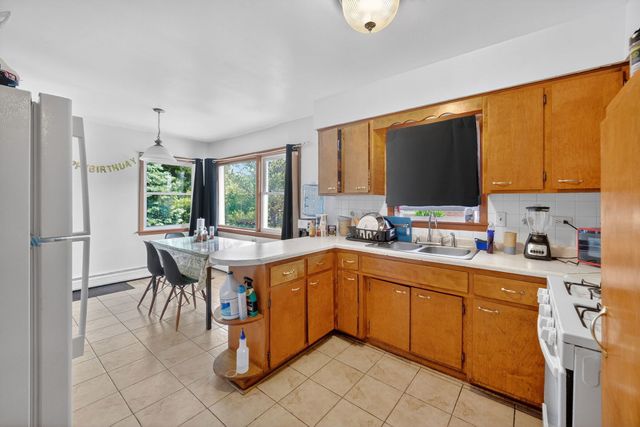 227 S Hale Street, Addison, IL 60101
