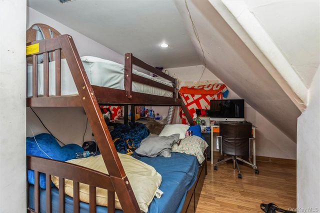 327 N 7th Avenue, Mount Vernon, NY 10550