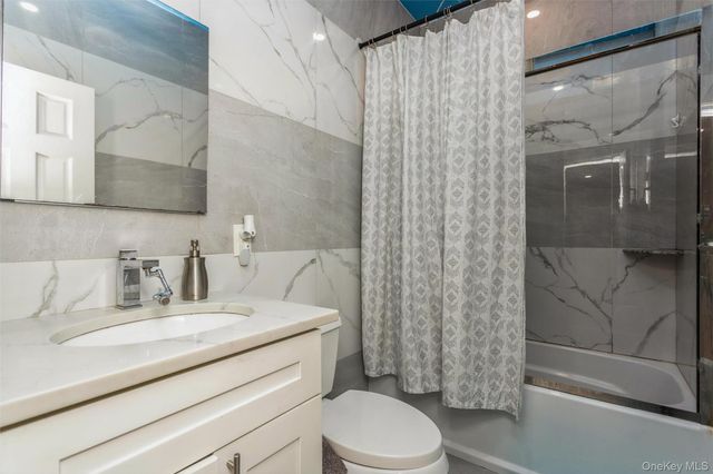 327 N 7th Avenue, Mount Vernon, NY 10550