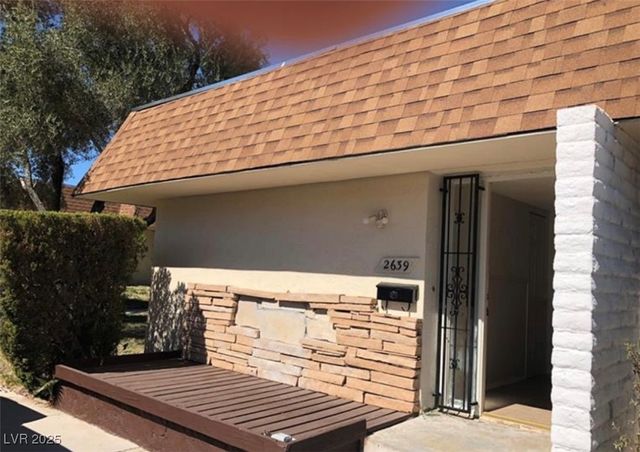 2639 Heritage Drive, Las Vegas, NV 89121