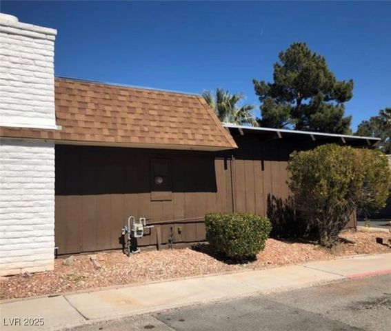 2639 Heritage Drive, Las Vegas, NV 89121