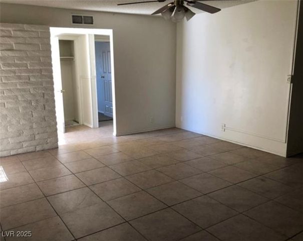 2639 Heritage Drive, Las Vegas, NV 89121