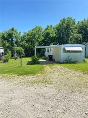 314 State Route Dd A & B, St James, MO 65559