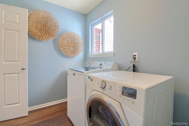 42933 Sadie Lane, Van Buren Charter Township, MI 48111