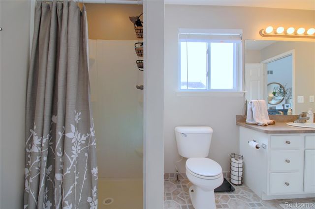 42933 Sadie Lane, Van Buren Charter Township, MI 48111