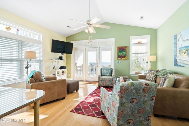 811 N Carolina Beach Avenue N Unit 2, Carolina Beach, NC 28428