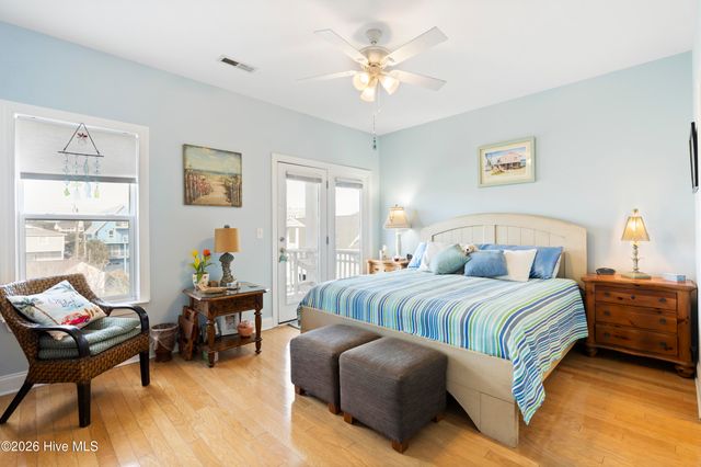 811 N Carolina Beach Avenue N Unit 2, Carolina Beach, NC 28428