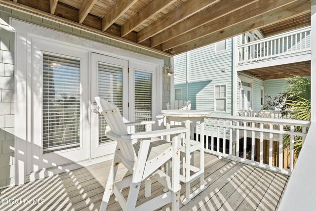 811 N Carolina Beach Avenue N Unit 2, Carolina Beach, NC 28428