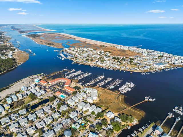 811 N Carolina Beach Avenue N Unit 2, Carolina Beach, NC 28428