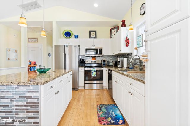 811 N Carolina Beach Avenue N Unit 2, Carolina Beach, NC 28428