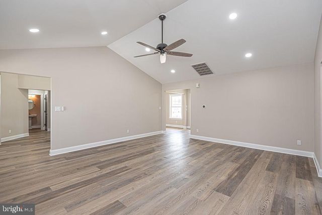 9405 LAKE VIEW DR, Berlin, MD 21811