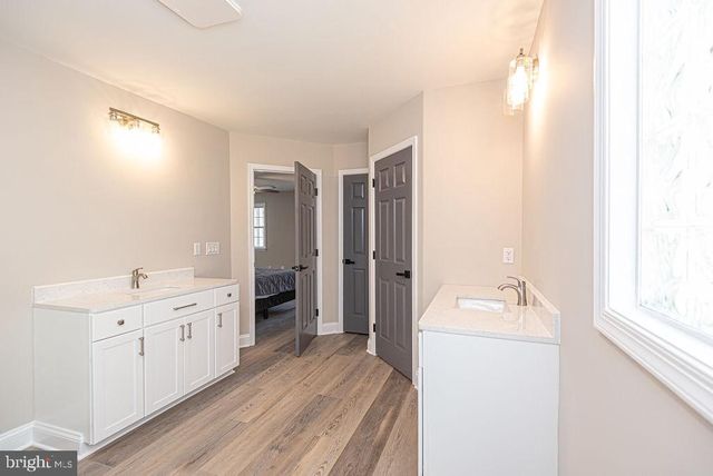 9405 LAKE VIEW DR, Berlin, MD 21811