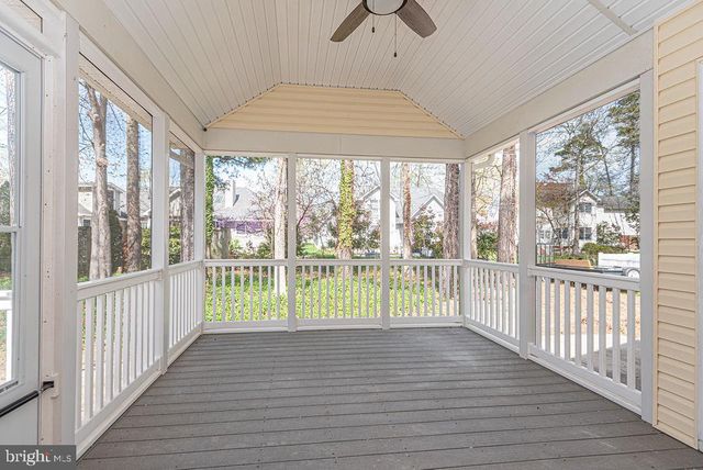 9405 LAKE VIEW DR, Berlin, MD 21811