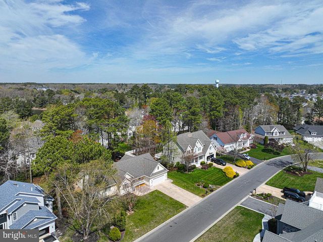 9405 LAKE VIEW DR, Berlin, MD 21811
