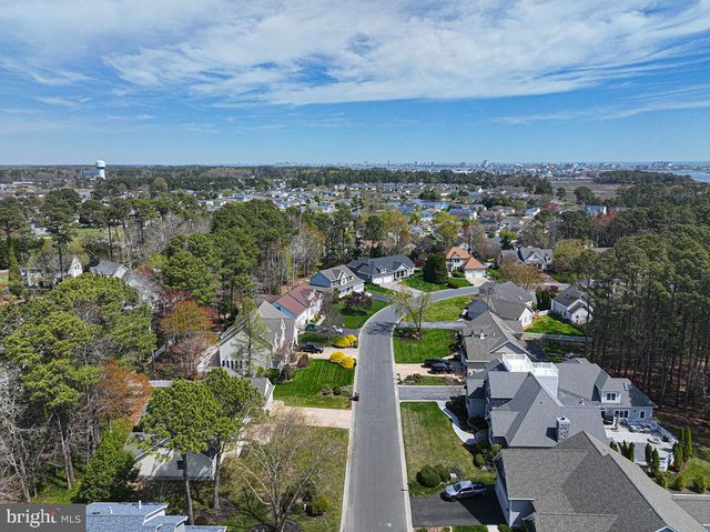 9405 LAKE VIEW DR, Berlin, MD 21811