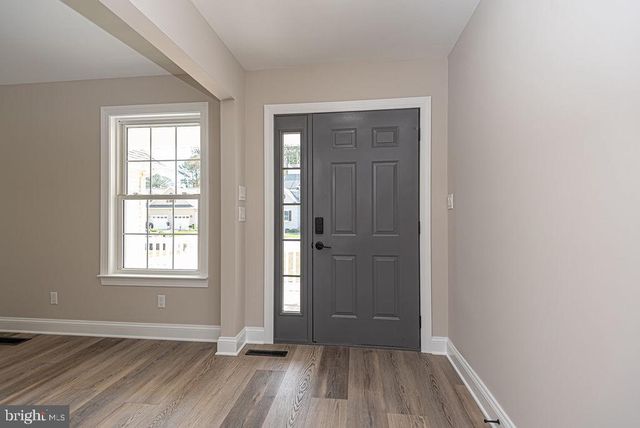 9405 LAKE VIEW DR, Berlin, MD 21811