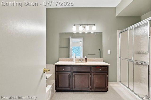 24597 Edgewood Drive, Novi, MI 48374