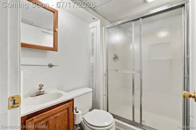 24597 Edgewood Drive, Novi, MI 48374