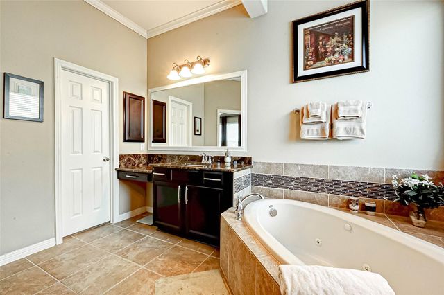 4311 Madera Creek Ln, Katy, TX 77494