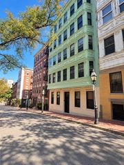 32 Grove St 1, Boston, MA 02114