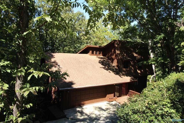 2218 Briarcliff Road SE, Huntsville, AL 35801