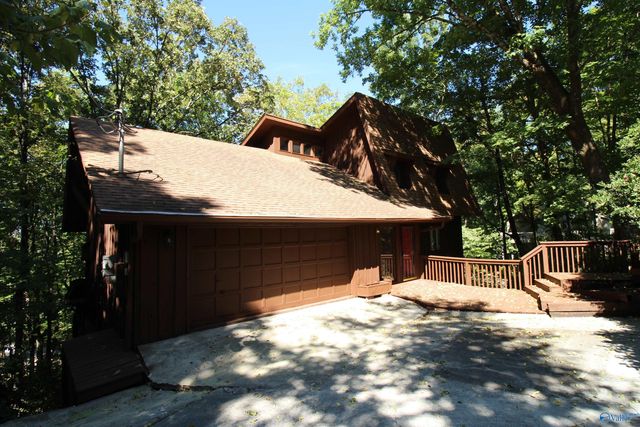 2218 Briarcliff Road SE, Huntsville, AL 35801