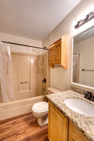 1320 ANDOVER Drive 0, Aurora, IL 60504